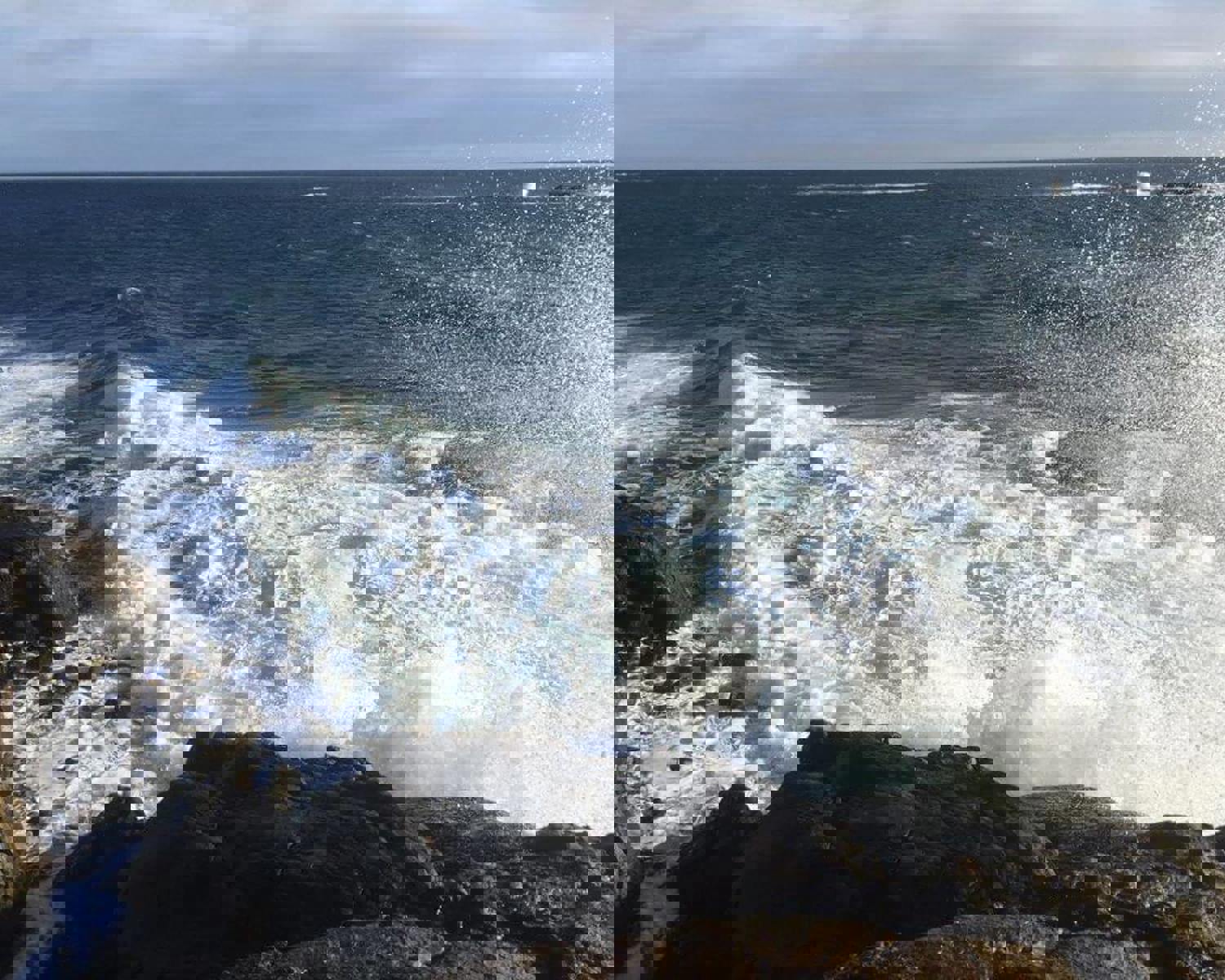 High waves at Tromøy shore, "Rollingstone" (Raet) National Park in planning, Arendal