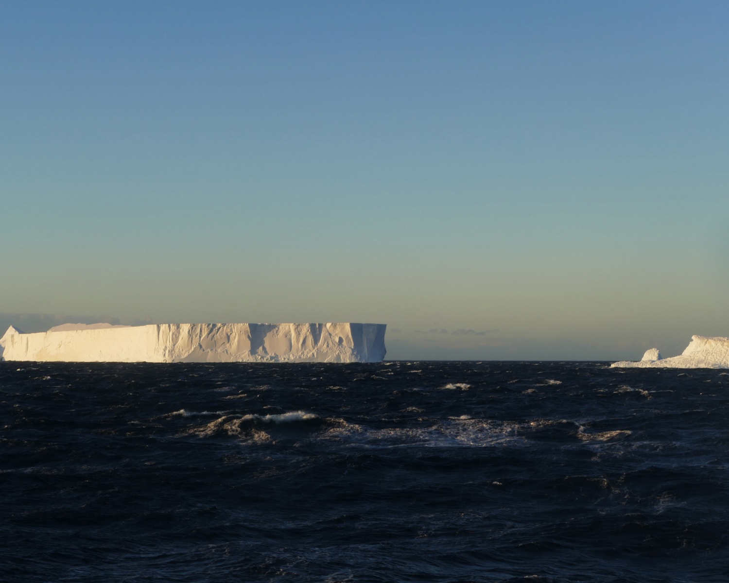 Shelf-Iceberg, North of Antarctic Peninsula